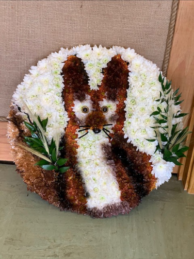 Fox Funeral Tribute - Bespoke Fox Designed On 16 inch Posy Pad Base