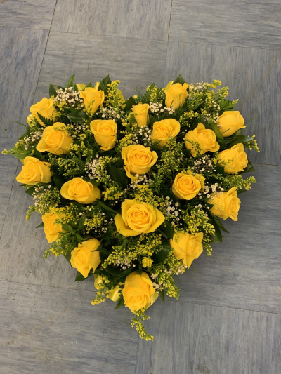 Full Loose Heart Yellow Roses - Heart Of Yellow Flowers Including Roses