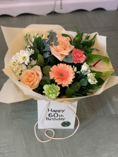 Pretty Peaches - Peach Bouquet In Birthday Bag
Bag £2 Extra